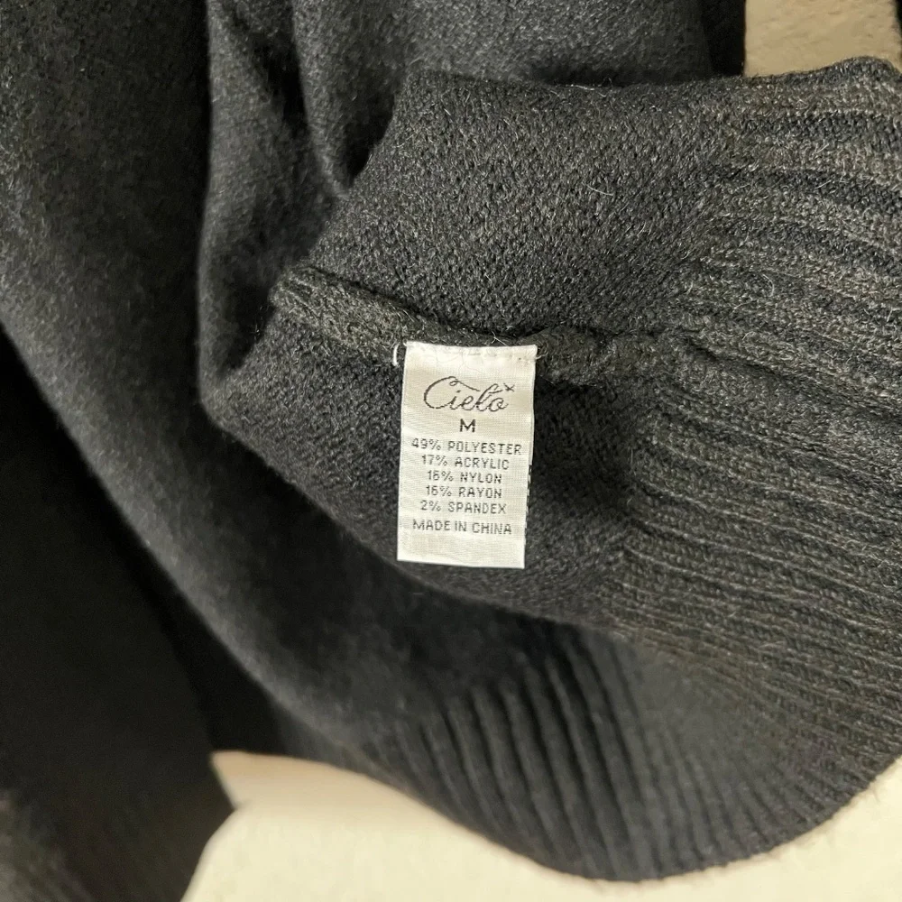 NWT Cielo Knit Open Front Cardigan Women's Size Medium Black Long Sleeve Sweater